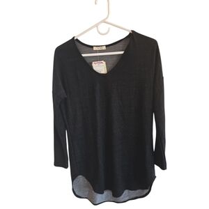 T.J.Maxx Black Long Sleeve V-Neck Top